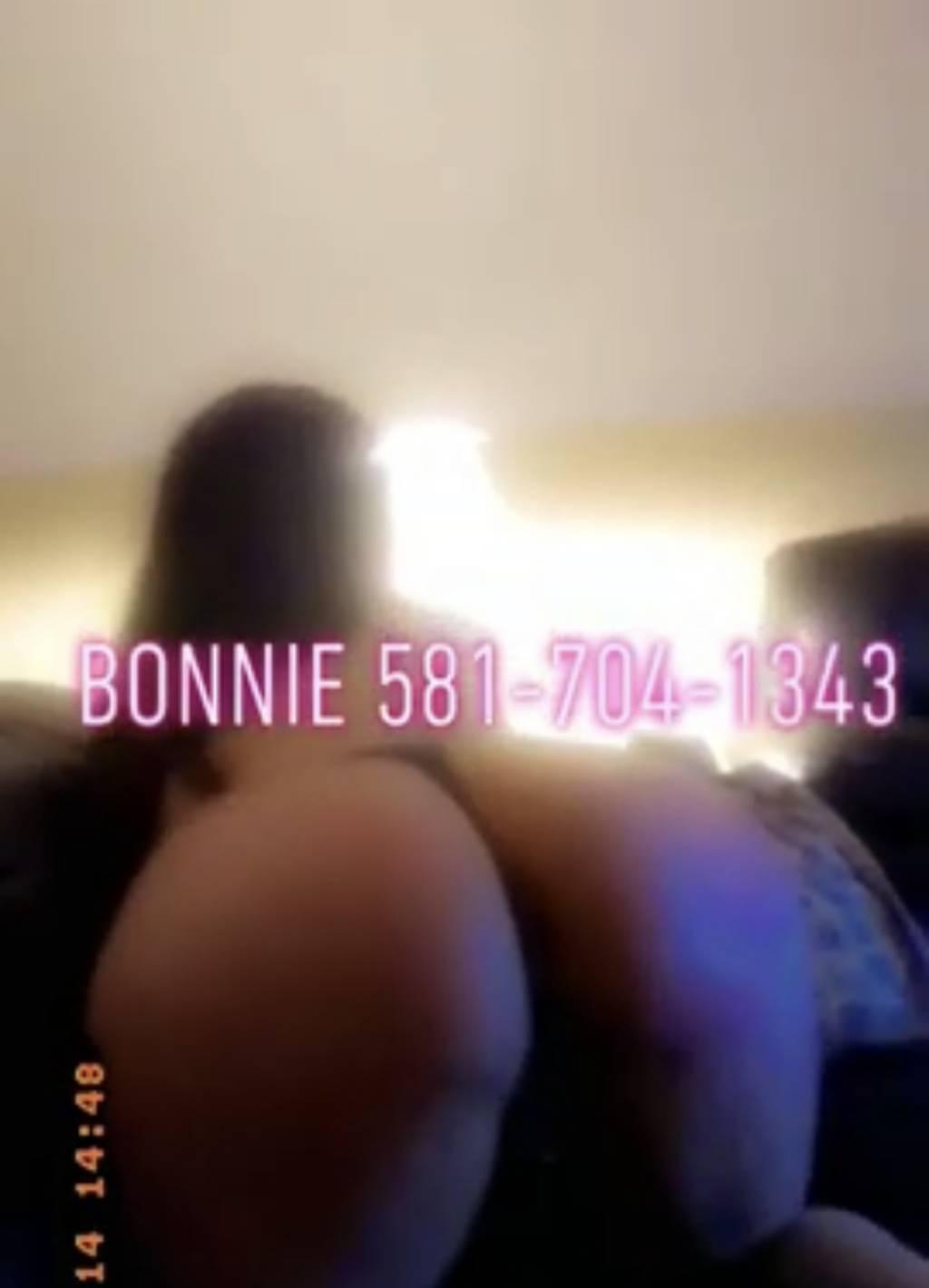 Bonnie is Female Escorts. | St. Albert | Alberta | Canada | scarletamour.com 