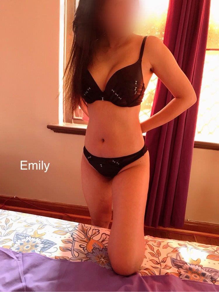 Emily is Female Escorts. | Adelaide | Australia | Australia | scarletamour.com 