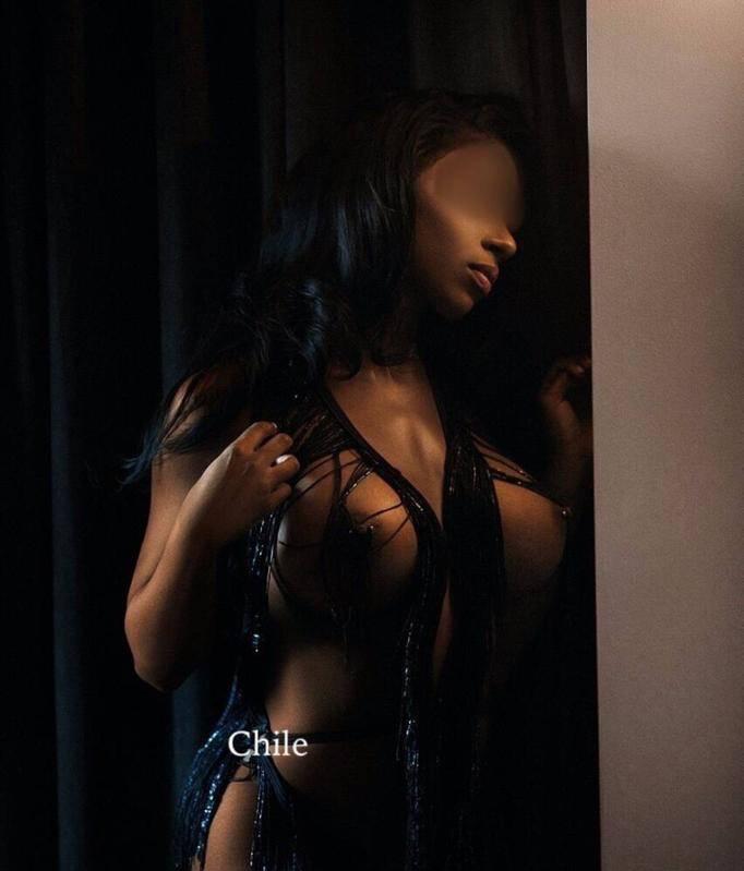 Let’s get HIGH Chile is Female Escorts. | Ft Mcmurray | Alberta | Canada | scarletamour.com 