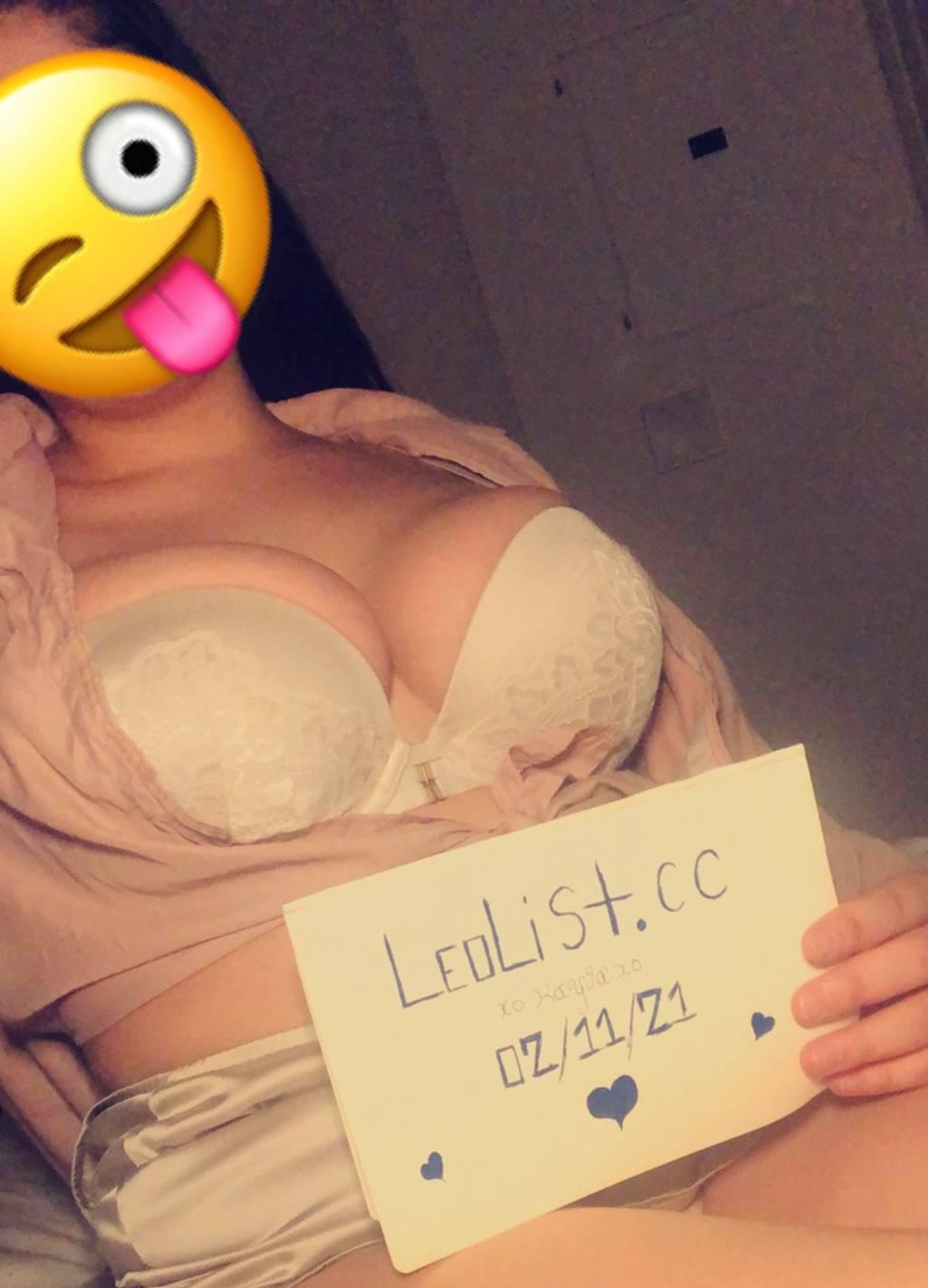 Kayla snow Open Minded is Female Escorts. | Guelph | Ontario | Canada | scarletamour.com 