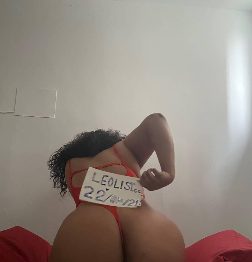 Ruby Red is Female Escorts. | Barrie | Ontario | Canada | scarletamour.com 