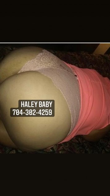  is Female Escorts. | Raleigh / Durham | North Carolina | United States | scarletamour.com 