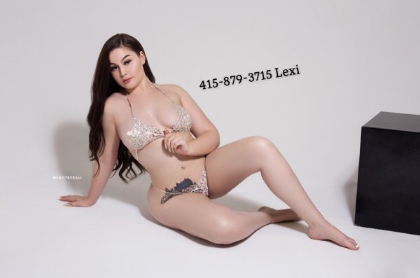  is Female Escorts. | Oakland / East Bay | California | United States | scarletamour.com 