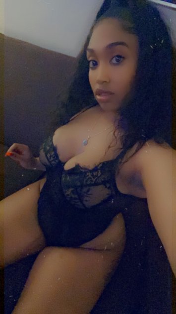  is Female Escorts. | Portland | Oregon | United States | scarletamour.com 