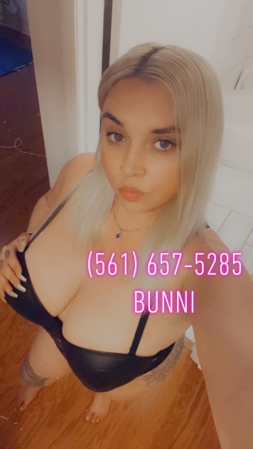  is Female Escorts. | Toledo | Ohio | United States | scarletamour.com 