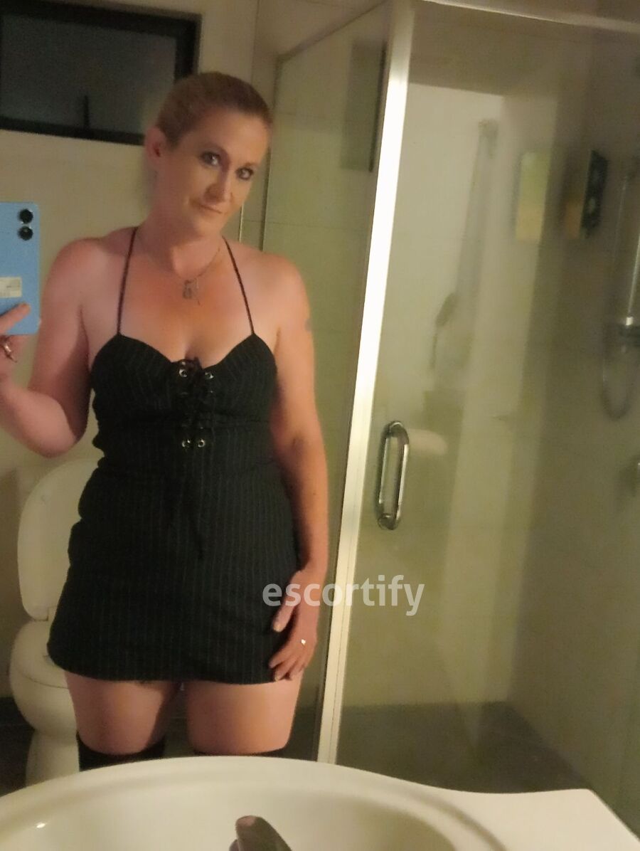 Wild willow is Female Escorts. | Hamilton | New Zealand | New Zeland | scarletamour.com 