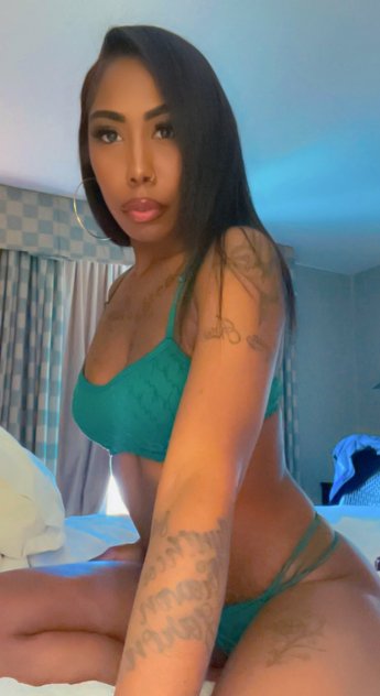  is Female Escorts. | Raleigh / Durham | North Carolina | United States | scarletamour.com 