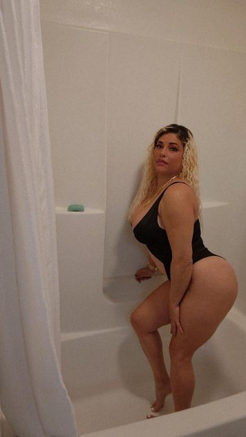  is Female Escorts. | Kansas City | Missouri | United States | scarletamour.com 