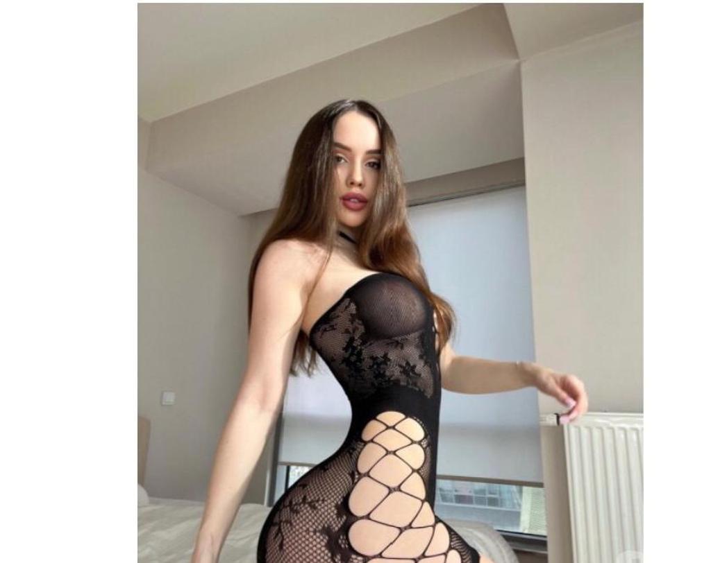  is Female Escorts. | London | United Kingdom | United Kingdom | scarletamour.com 