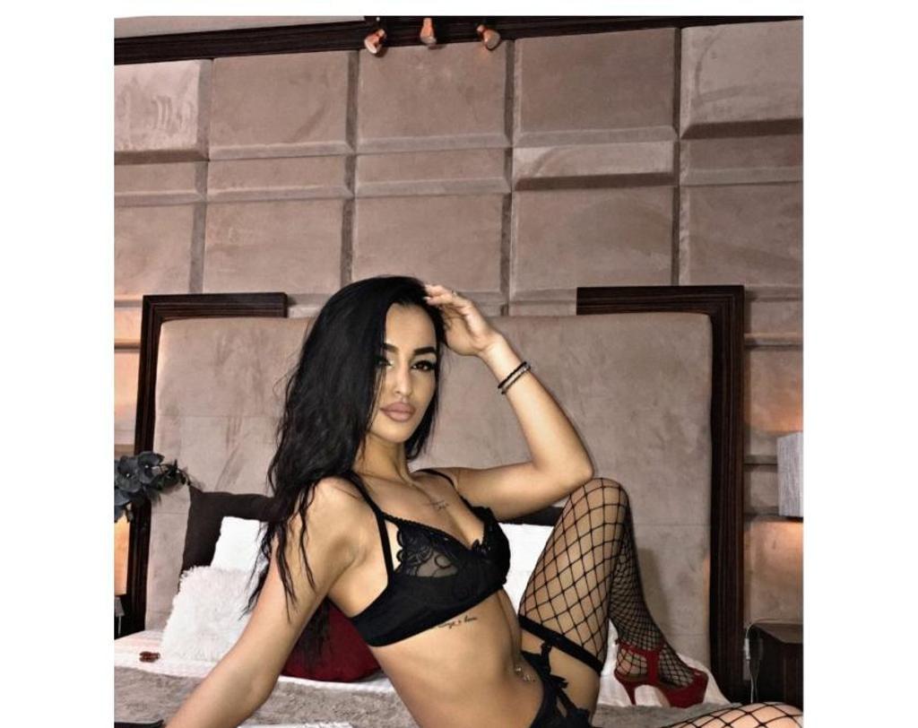  is Female Escorts. | Aberdeen | United Kingdom | United Kingdom | scarletamour.com 