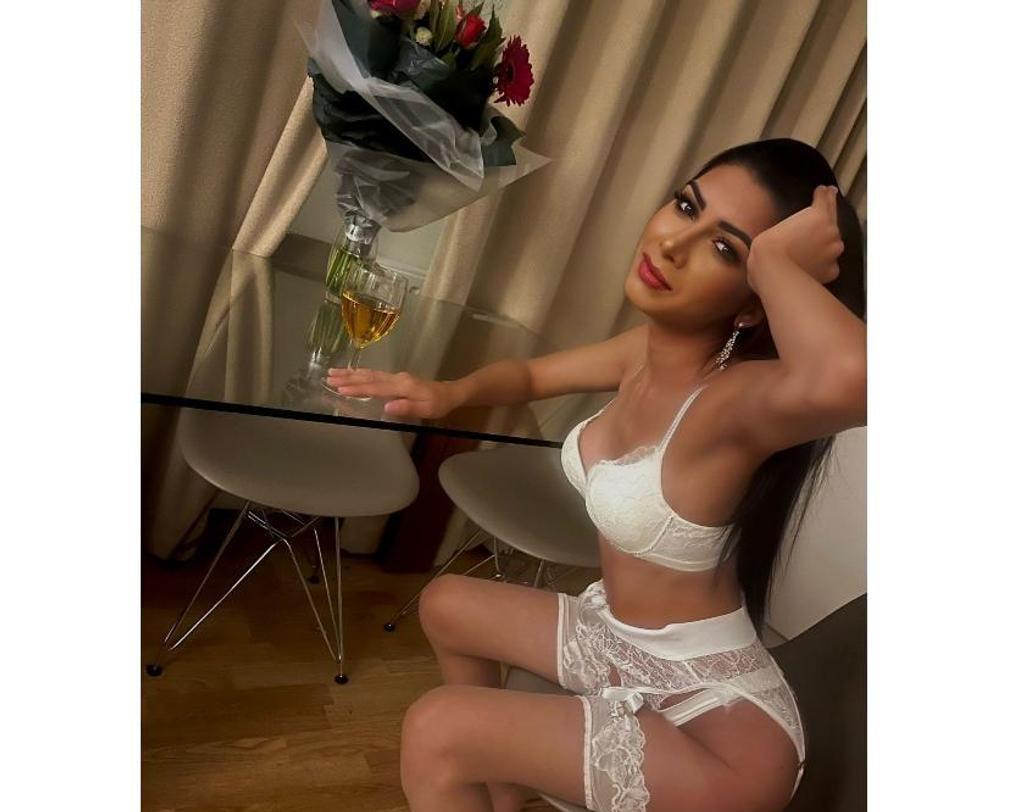  is Female Escorts. | Aberdeen | United Kingdom | United Kingdom | scarletamour.com 