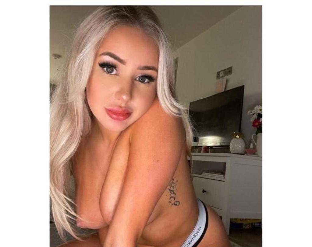  is Female Escorts. | Newcastle | United Kingdom | United Kingdom | scarletamour.com 