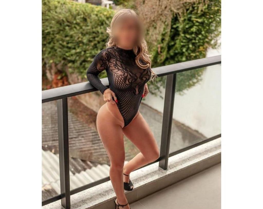  is Female Escorts. | London | United Kingdom | United Kingdom | scarletamour.com 