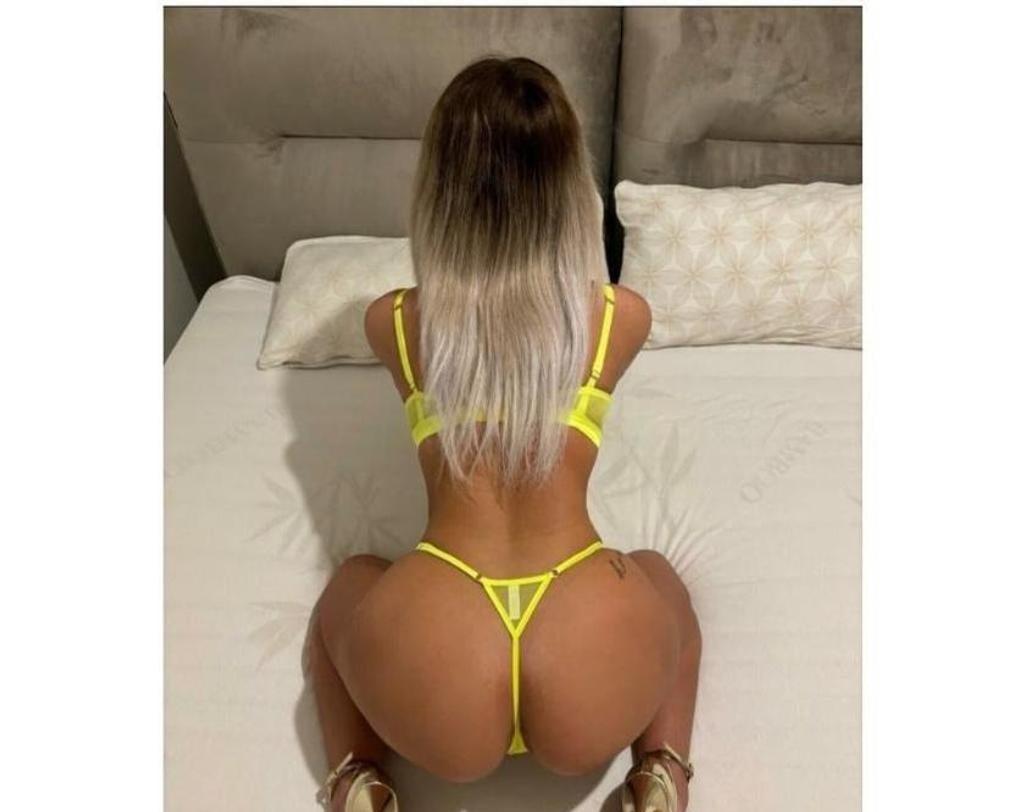  is Female Escorts. | Leeds | United Kingdom | United Kingdom | scarletamour.com 