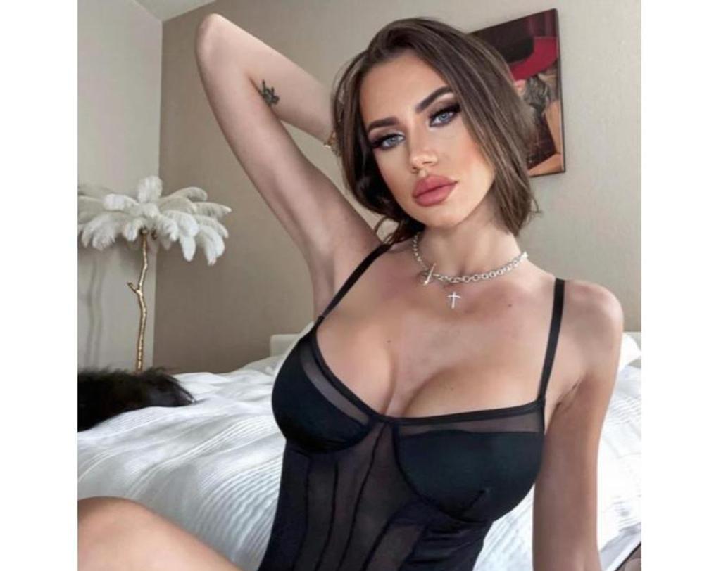  is Female Escorts. | London | United Kingdom | United Kingdom | scarletamour.com 