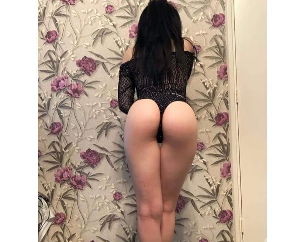  is Female Escorts. | Leeds | United Kingdom | United Kingdom | scarletamour.com 