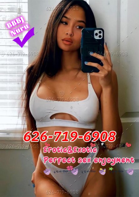  is Female Escorts. | Minneapolis / St. Paul | Minnesota | United States | scarletamour.com 