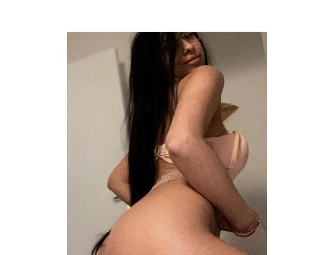  is Female Escorts. | Leeds | United Kingdom | United Kingdom | scarletamour.com 