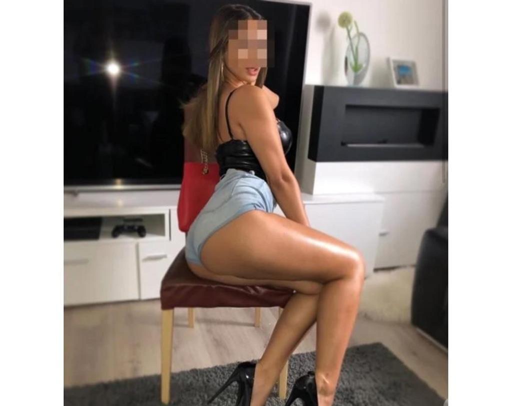  is Female Escorts. | East Anglia | United Kingdom | United Kingdom | scarletamour.com 