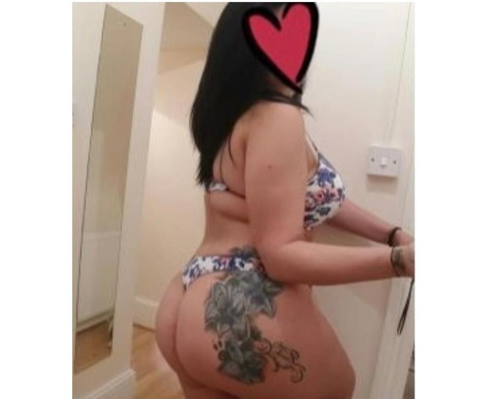  is Female Escorts. | Essex | United Kingdom | United Kingdom | scarletamour.com 