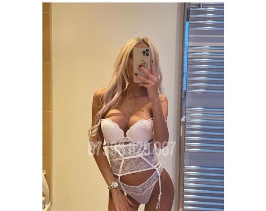  is Female Escorts. | London | United Kingdom | United Kingdom | scarletamour.com 