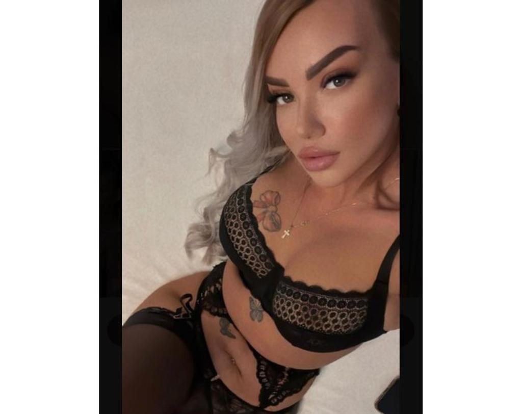  is Female Escorts. | Essex | United Kingdom | United Kingdom | scarletamour.com 