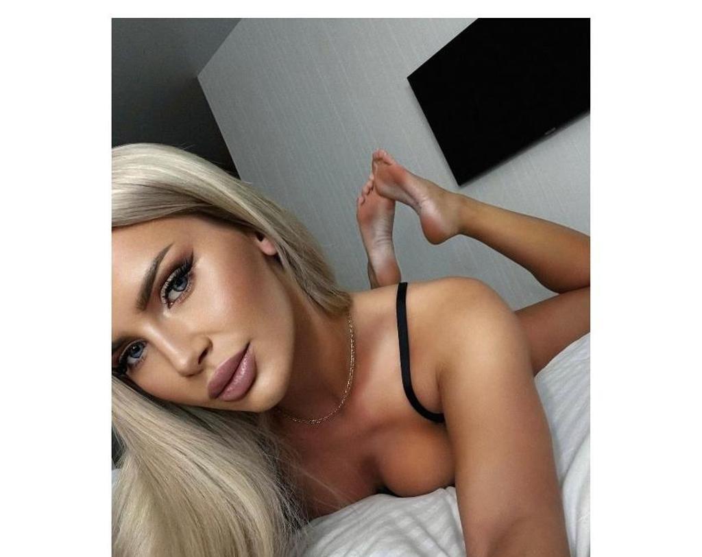  is Female Escorts. | London | United Kingdom | United Kingdom | scarletamour.com 