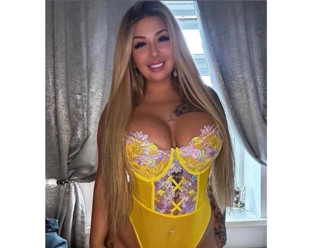  is Female Escorts. | Manchester | United Kingdom | United Kingdom | scarletamour.com 