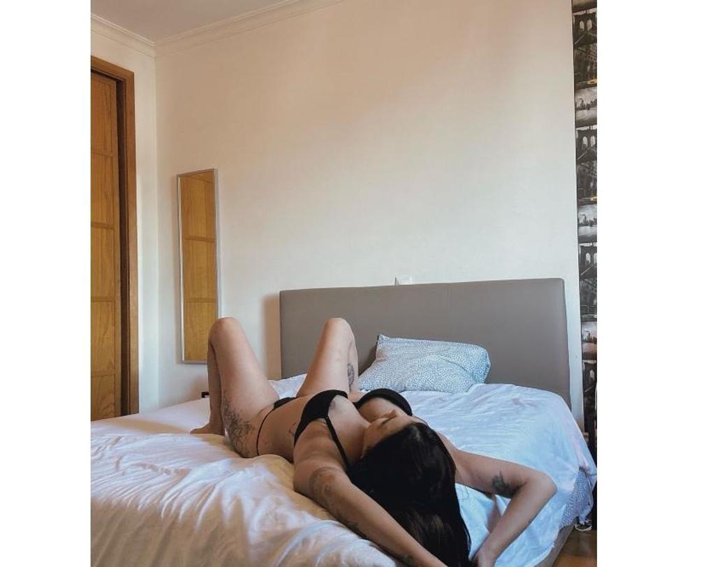  is Female Escorts. | London | United Kingdom | United Kingdom | scarletamour.com 