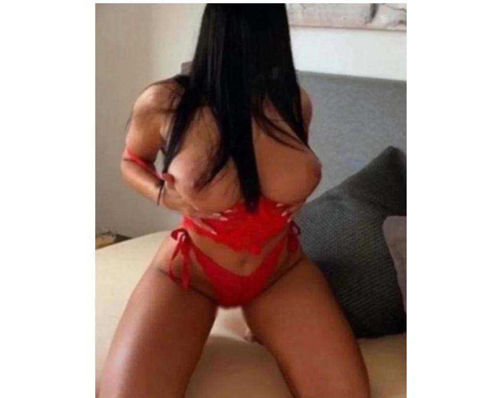  is Female Escorts. | Essex | United Kingdom | United Kingdom | scarletamour.com 