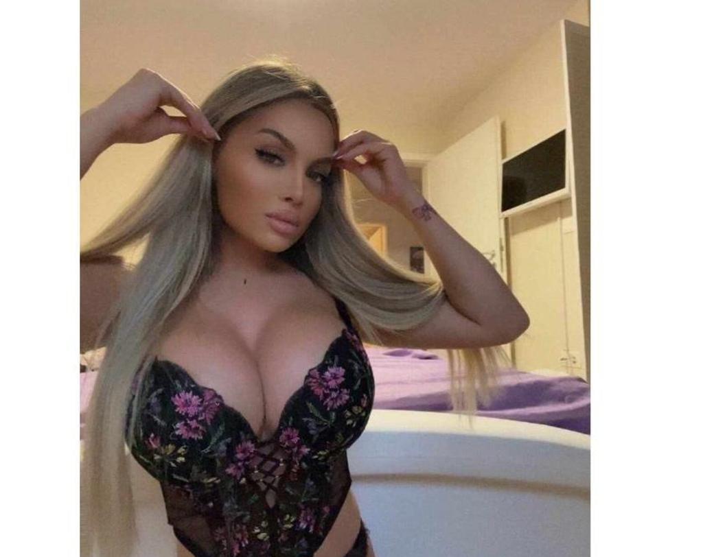  is Female Escorts. | Bath | United Kingdom | United Kingdom | scarletamour.com 