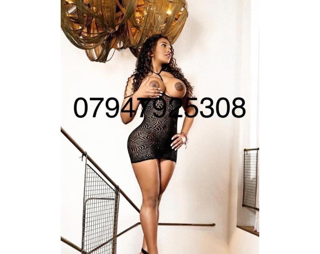  is Female Escorts. | Leeds | United Kingdom | United Kingdom | scarletamour.com 