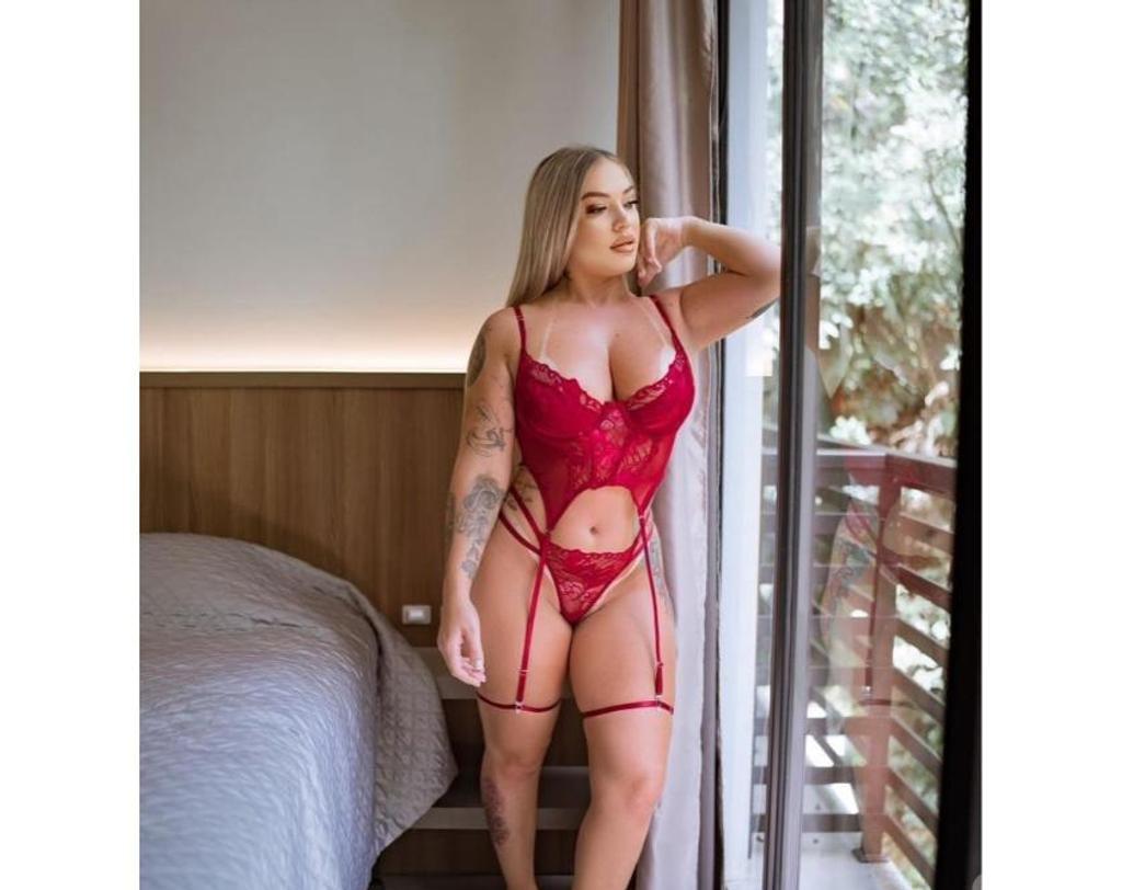  is Female Escorts. | Kent | United Kingdom | United Kingdom | scarletamour.com 