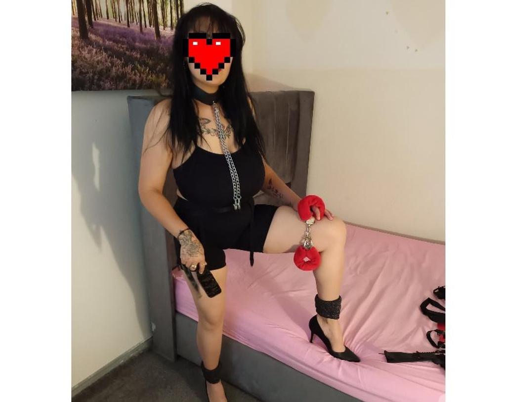  is Female Escorts. | Aberdeen | United Kingdom | United Kingdom | scarletamour.com 