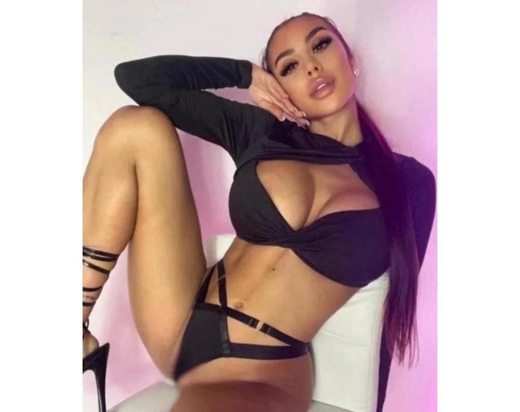  is Female Escorts. | Bath | United Kingdom | United Kingdom | scarletamour.com 