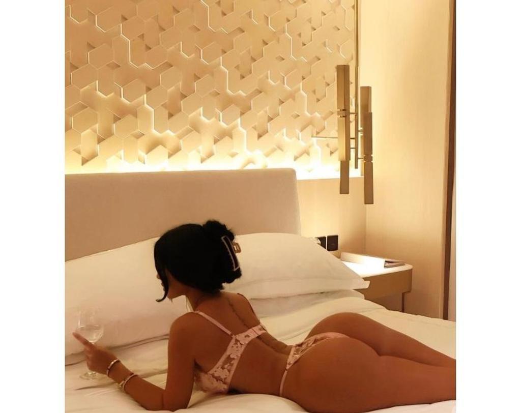  is Female Escorts. | Wales | United Kingdom | United Kingdom | scarletamour.com 