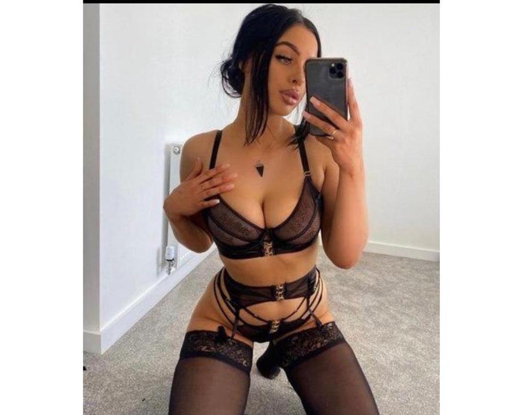  is Female Escorts. | Bristol | United Kingdom | United Kingdom | scarletamour.com 