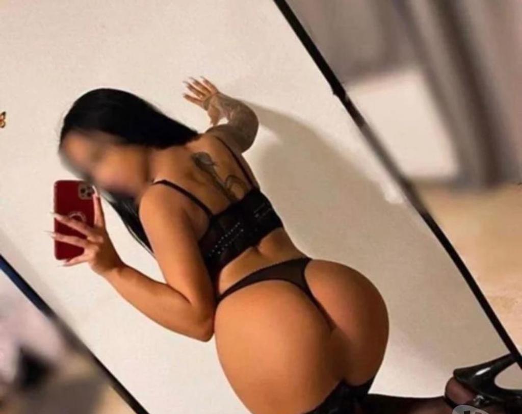  is Female Escorts. | Essex | United Kingdom | United Kingdom | scarletamour.com 