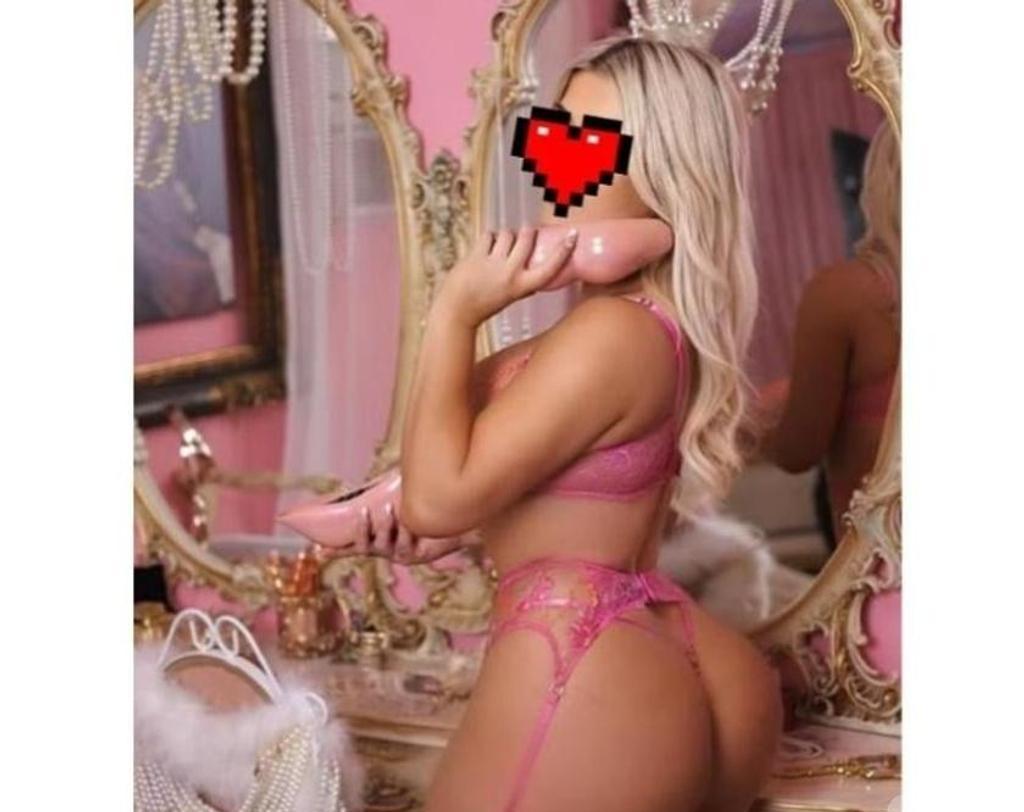  is Female Escorts. | Belfast | United Kingdom | United Kingdom | scarletamour.com 