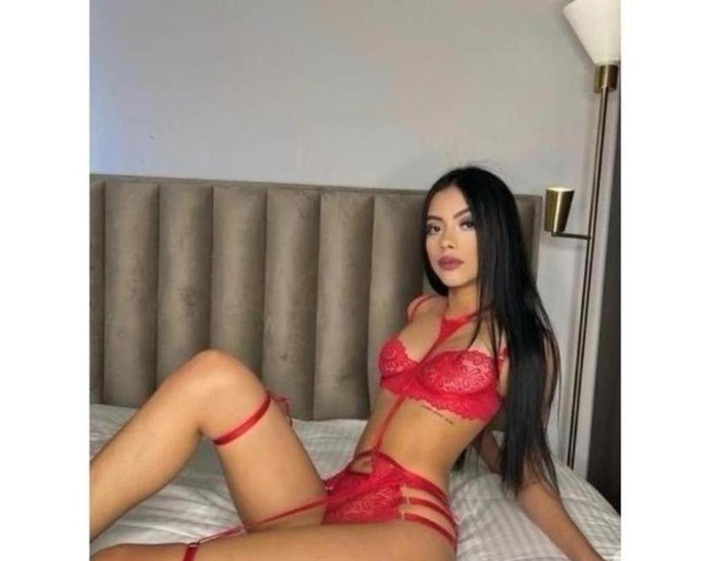  is Female Escorts. | East Midlands | United Kingdom | United Kingdom | scarletamour.com 