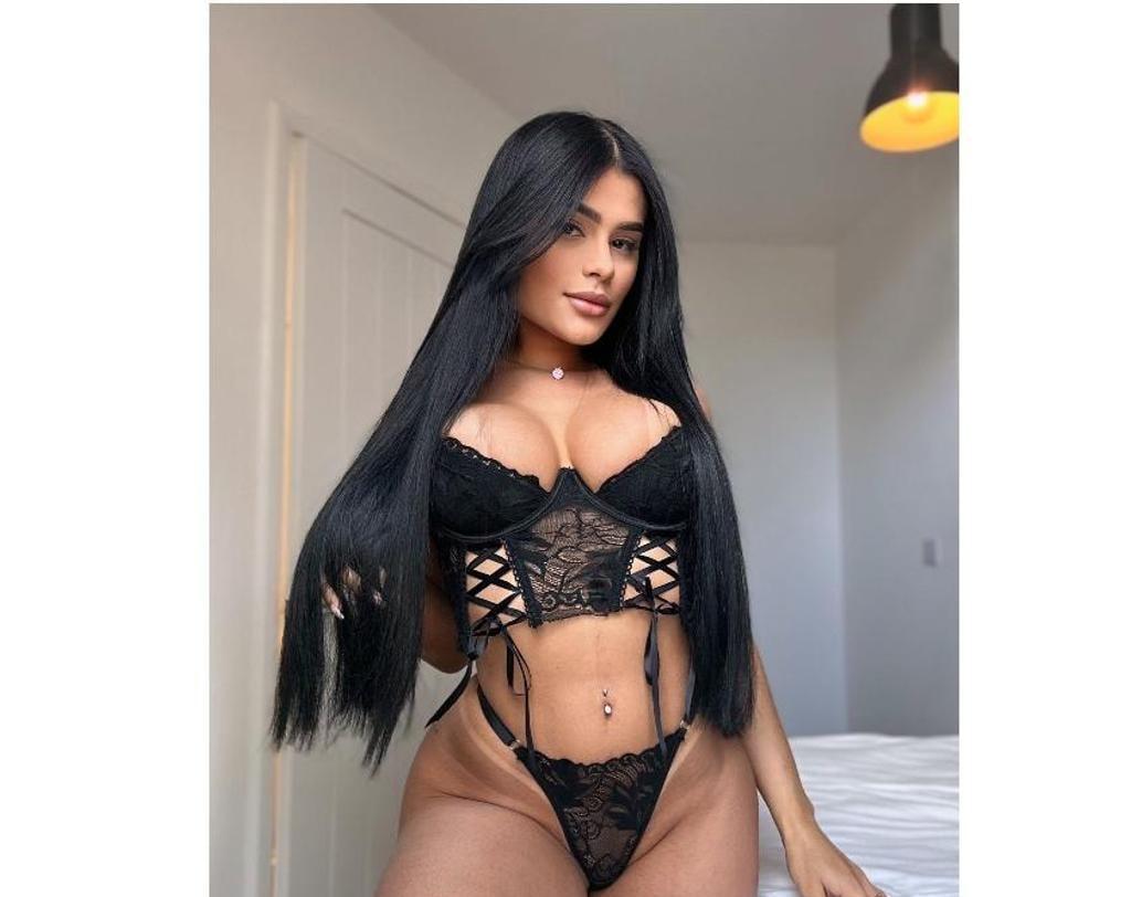  is Female Escorts. | Manchester | United Kingdom | United Kingdom | scarletamour.com 