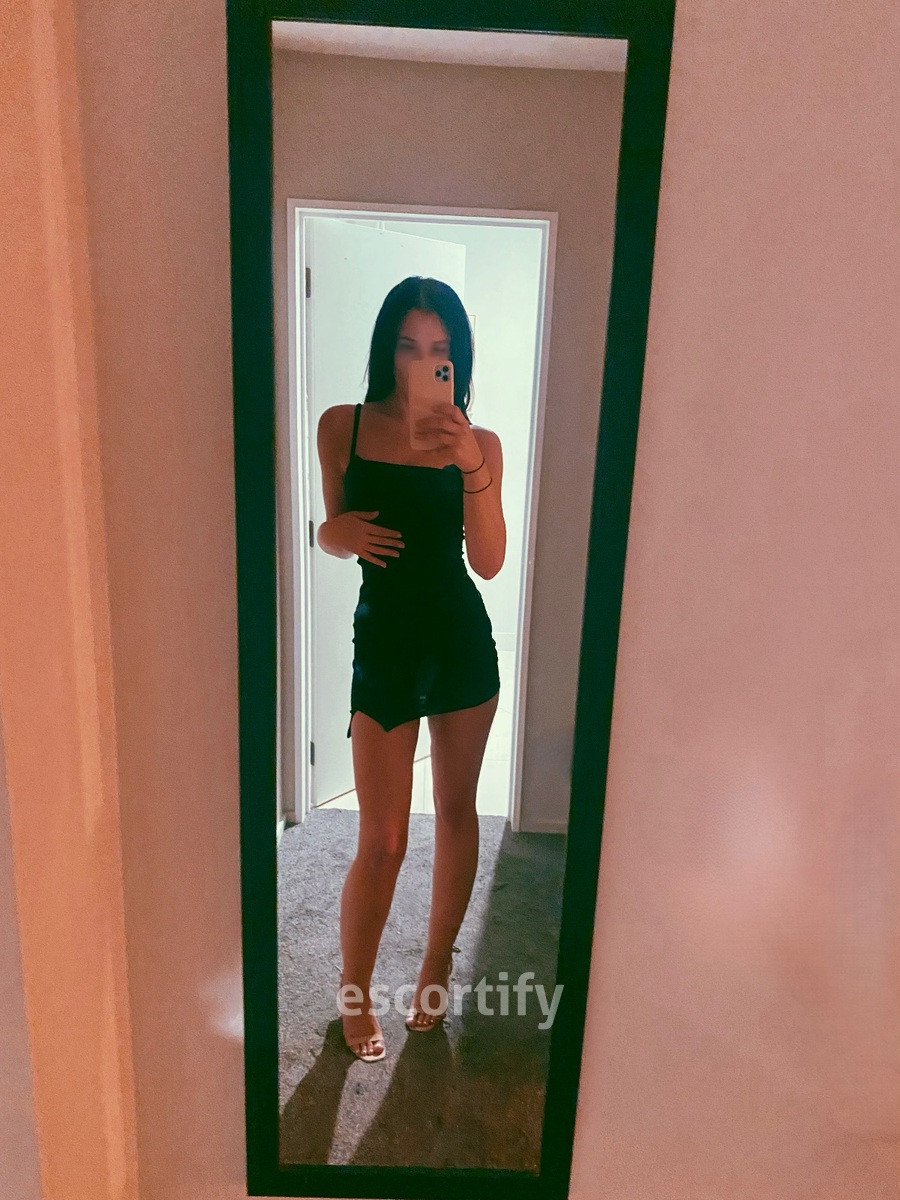 Lexi Moore ᥫ᭡ is Female Escorts. | Christchurch | New Zealand | New Zeland | scarletamour.com 