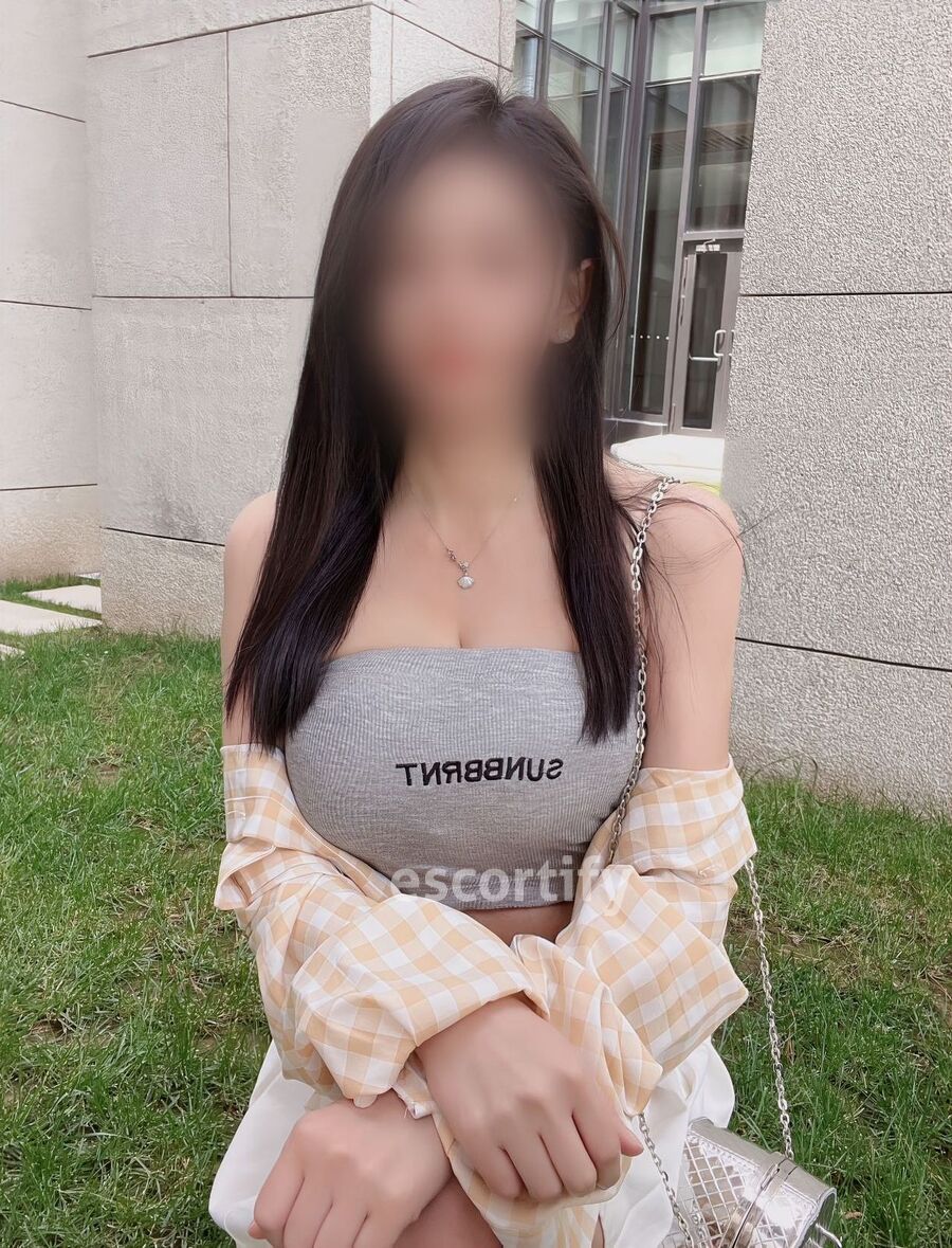 Shirly House Wife Massage is Female Escorts. | Wellington | New Zealand | New Zeland | scarletamour.com 