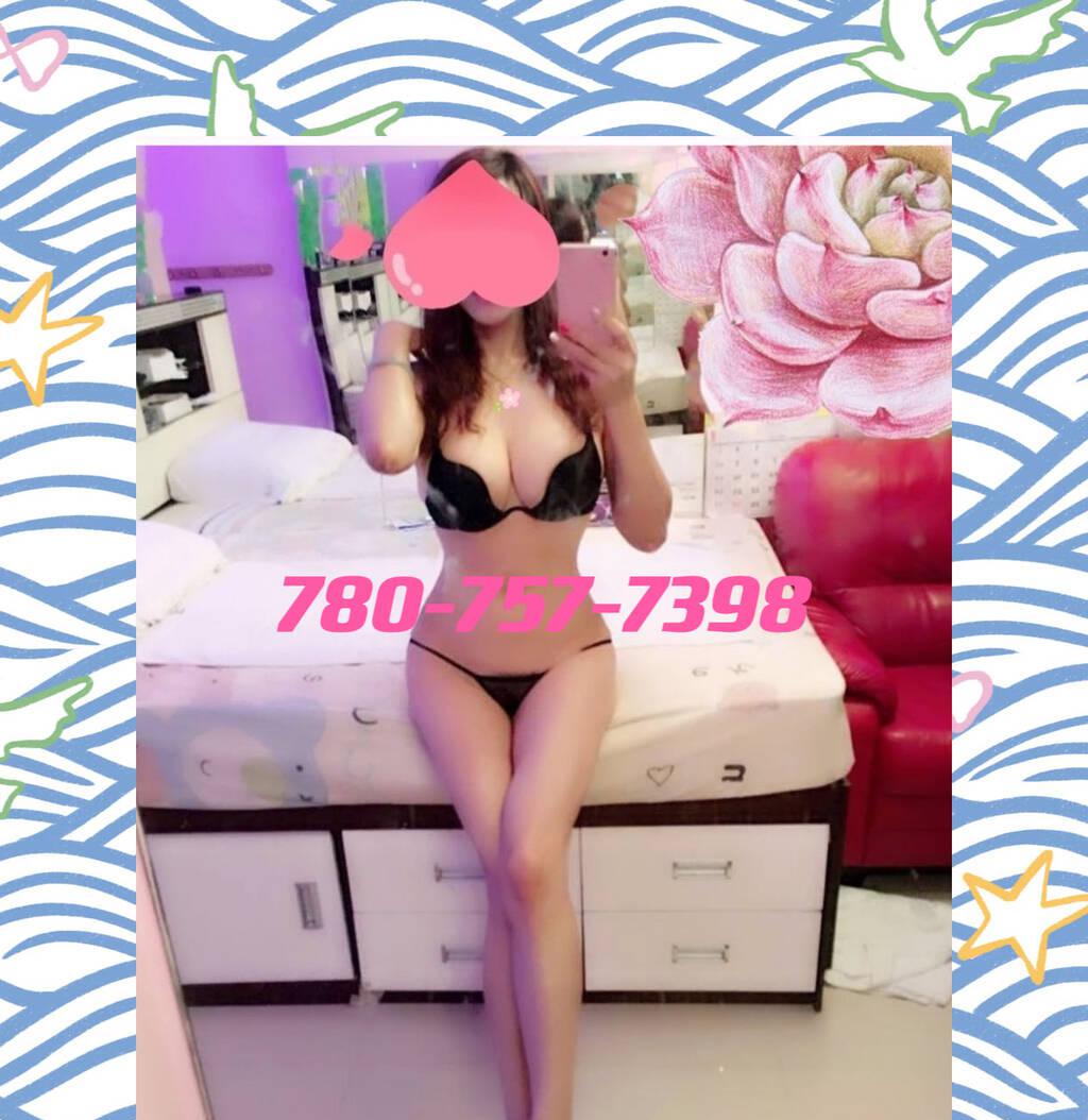 10028 82 Ave secrets spa is Female Escorts. | Edmonton | Alberta | Canada | scarletamour.com 