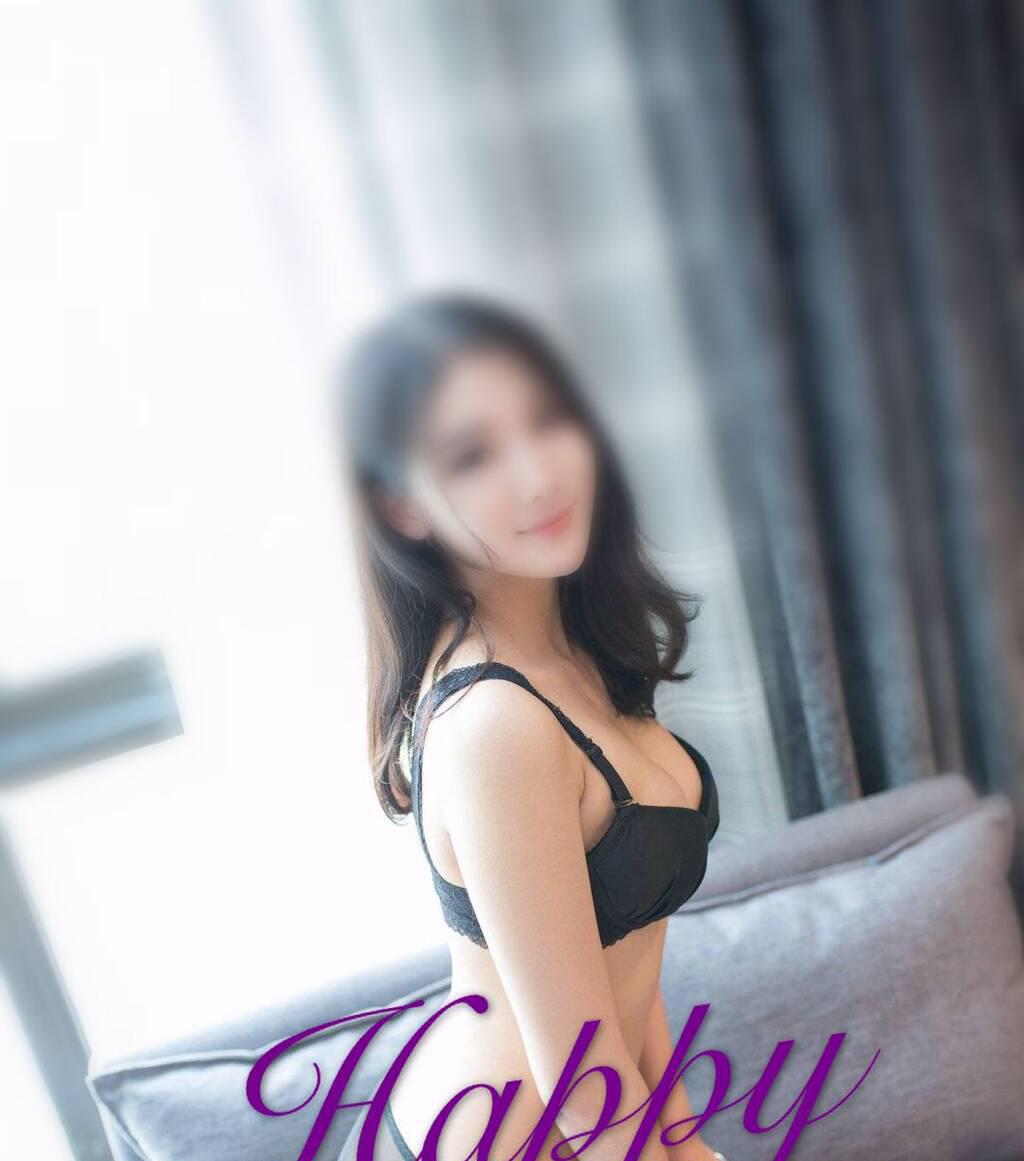 Oriental Foot Massage is Female Escorts. | Medicine Hat | Alberta | Canada | scarletamour.com 