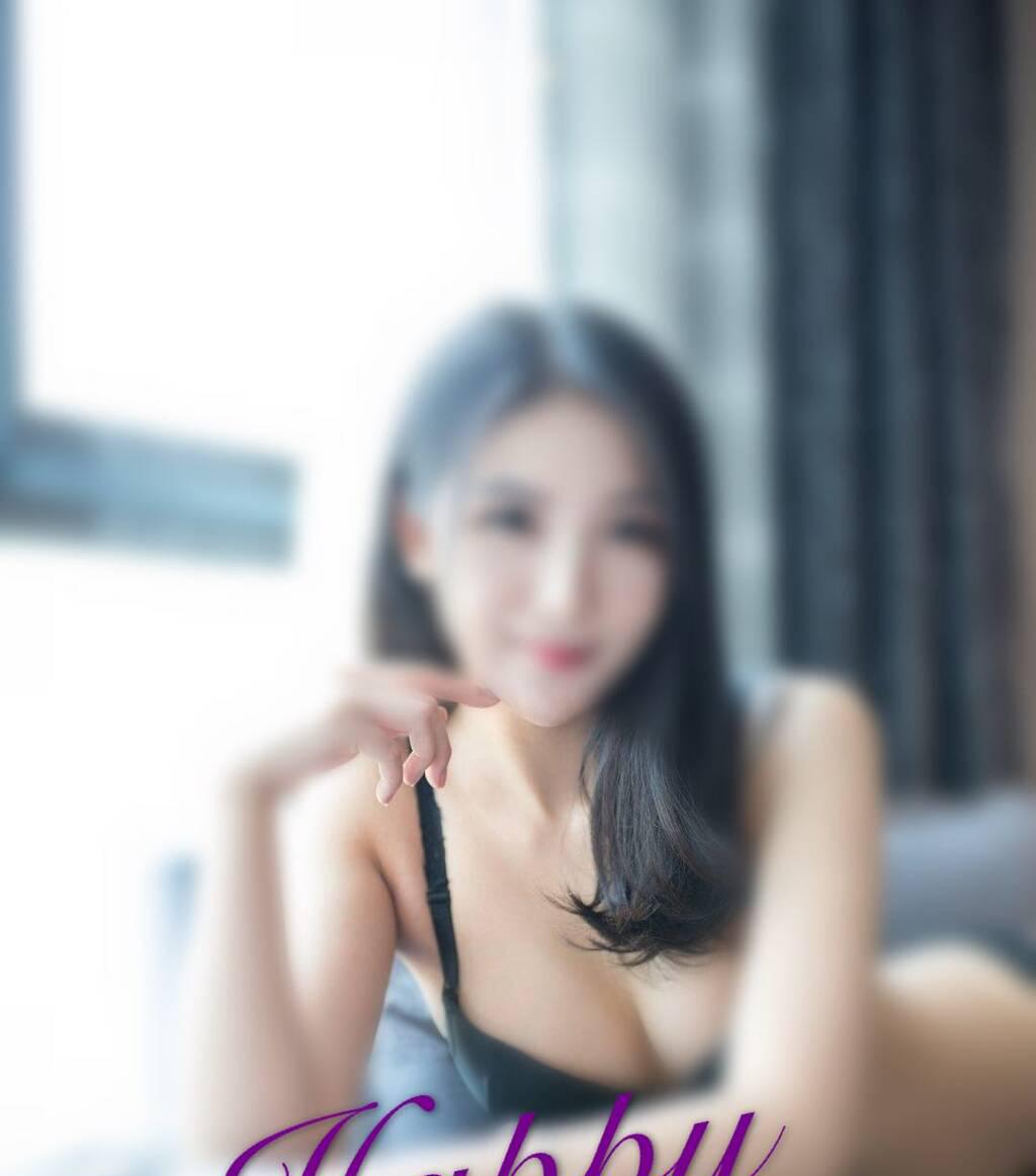 Oriental Foot Massage is Female Escorts. | Medicine Hat | Alberta | Canada | scarletamour.com 