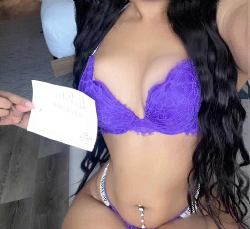 Bambi 647•799•9007 is Female Escorts. | London | Ontario | Canada | scarletamour.com 