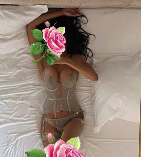 Elizabeth Ivy is Female Escorts. | Ft Mcmurray | Alberta | Canada | scarletamour.com 