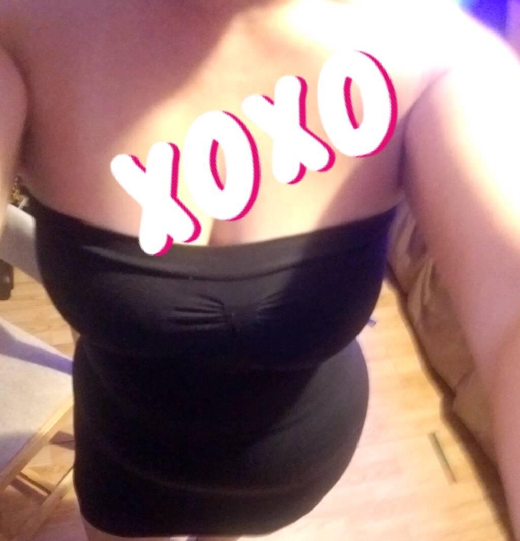 Stephanie is Female Escorts. | Chatham | Ontario | Canada | scarletamour.com 