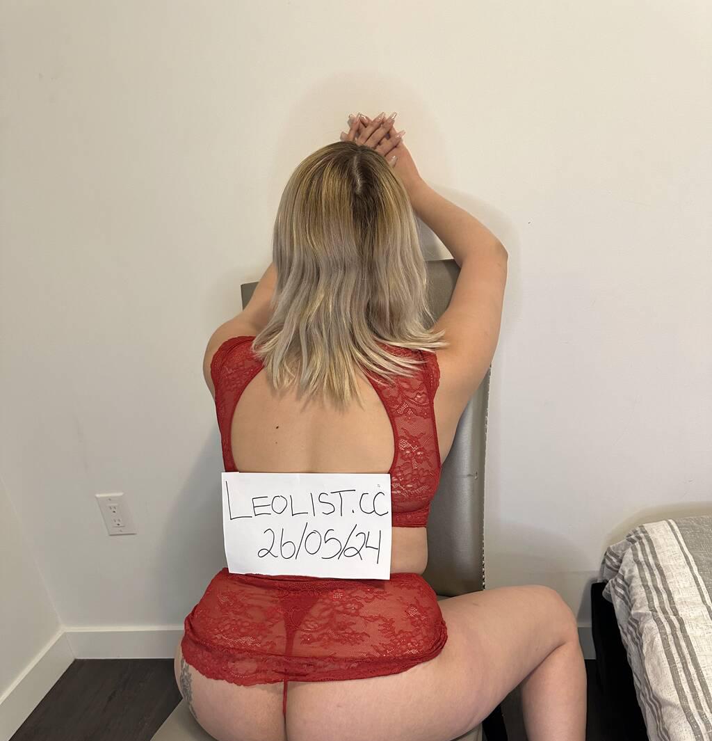 Julia is Female Escorts. | Regina | Saskatchewan | Canada | scarletamour.com 